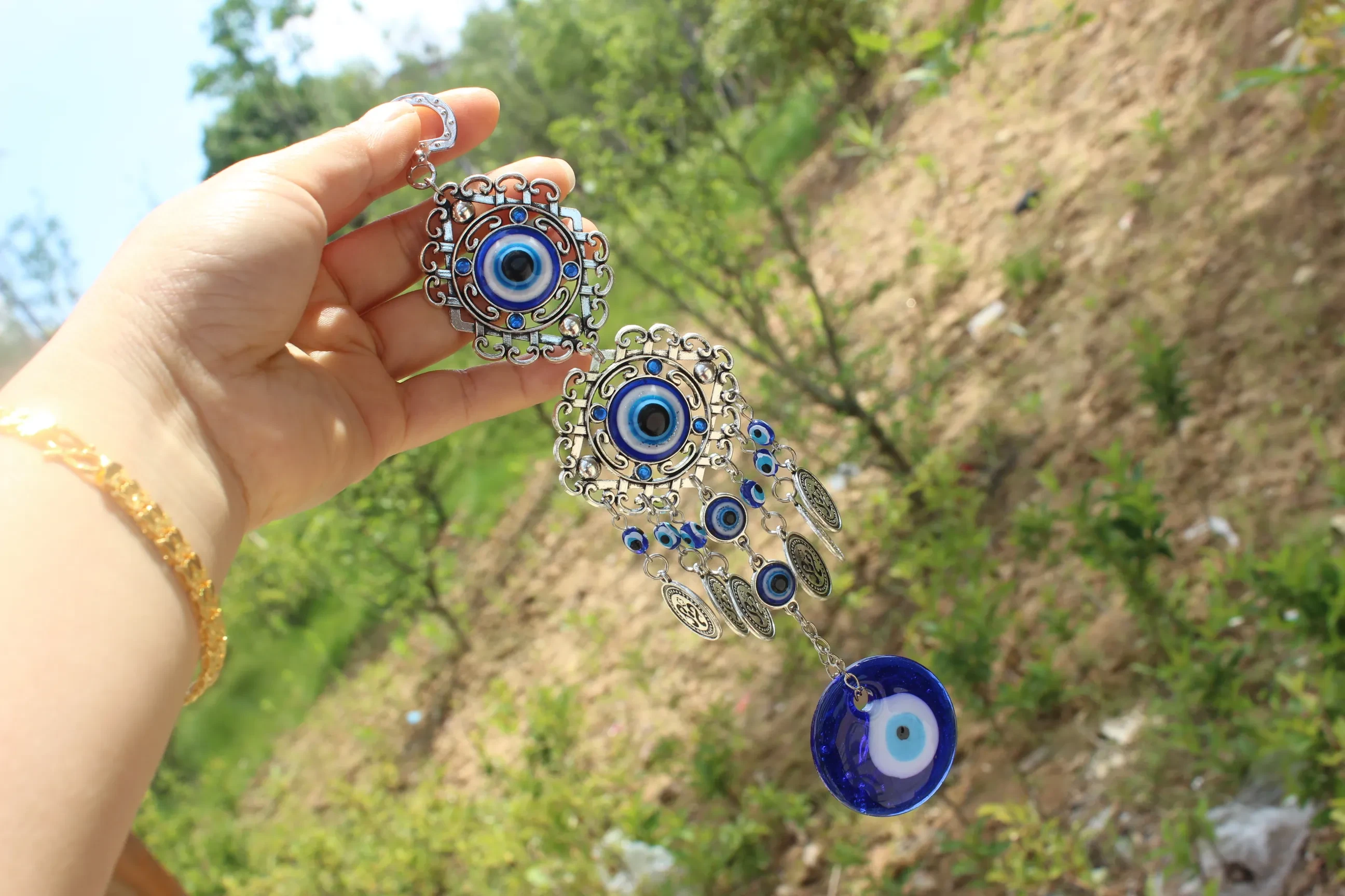 Retro creative Pendant