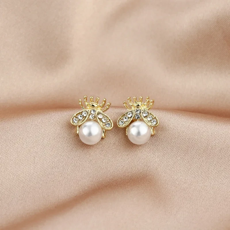 Silver Needle Luxury French Pearl Earrings