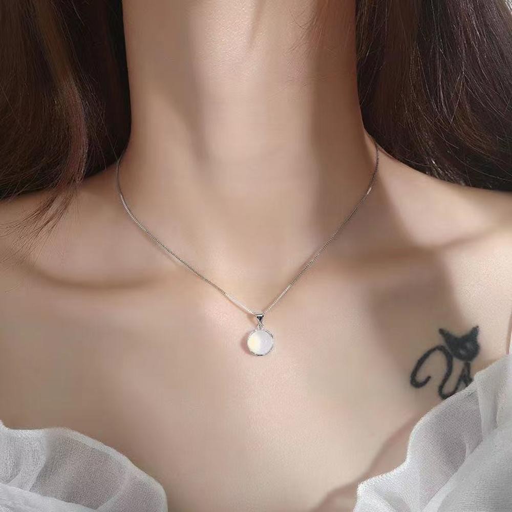 Silver Color Oval Aquamarine Pendant Necklace
